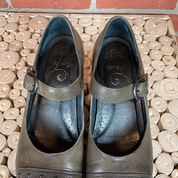 Dansko Fanny Studded Gray and Brown Taupe Maryjane Wedge 9.5 - Picture 12 of 16